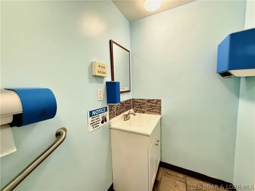 Picture 18