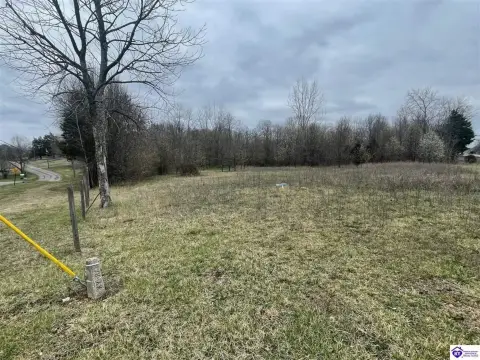 Commercial Lot on N Dixie