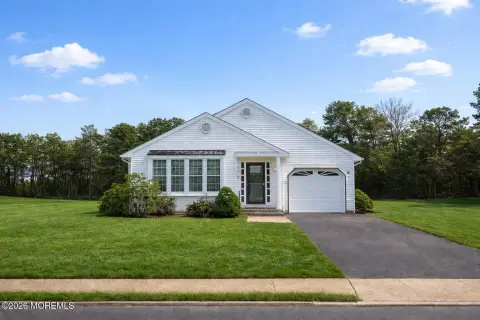 Well-Maintained Duplex in Whiting, NJ