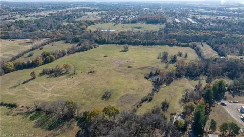 Van Buren Acreage Opportunity