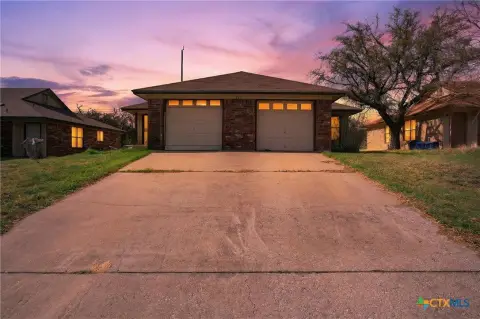 Turnkey Duplex in Copperas Cove