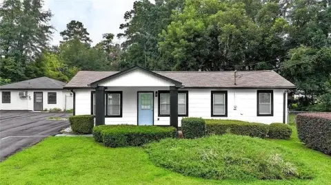 Commercial Land With Building
