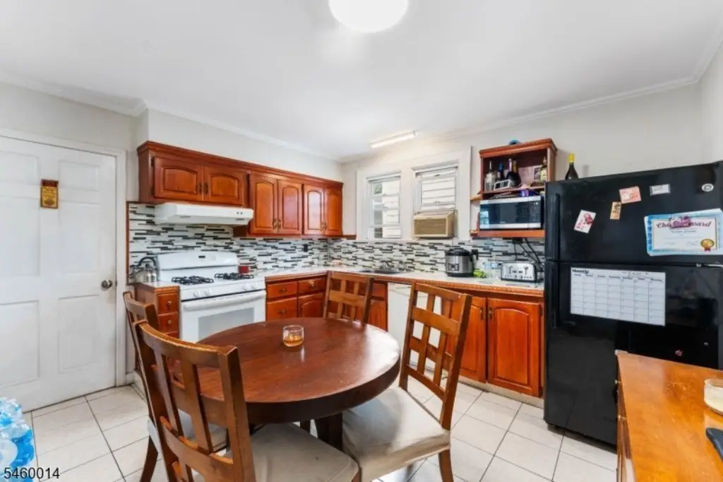 Picture 11