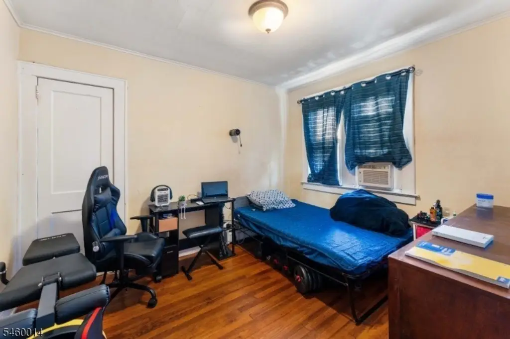 Picture 17