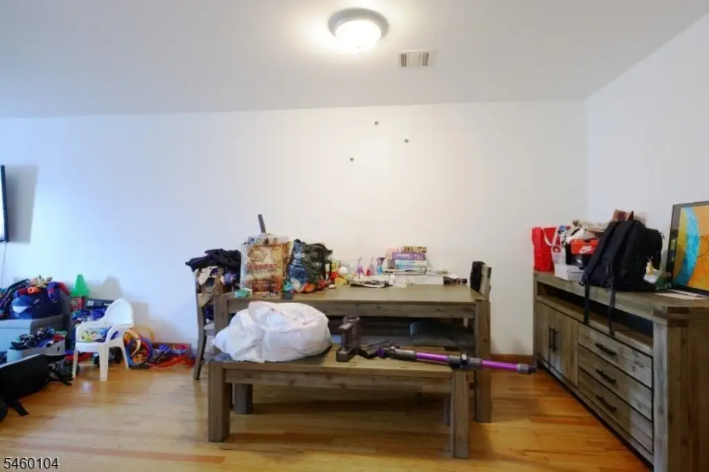 Picture 18