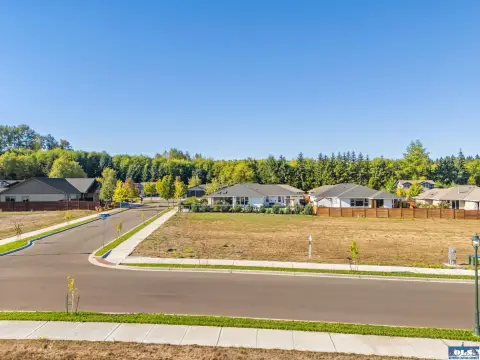 Residential Lot in Willow Creek