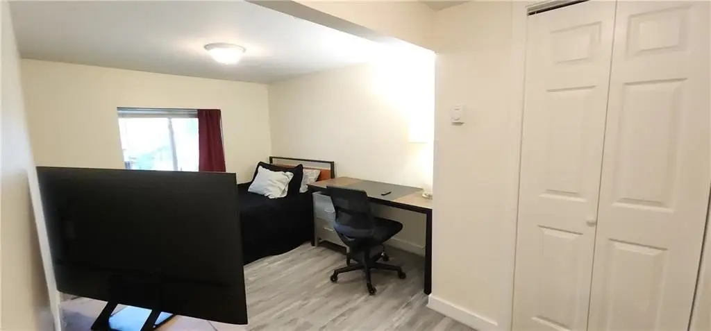 Picture 25