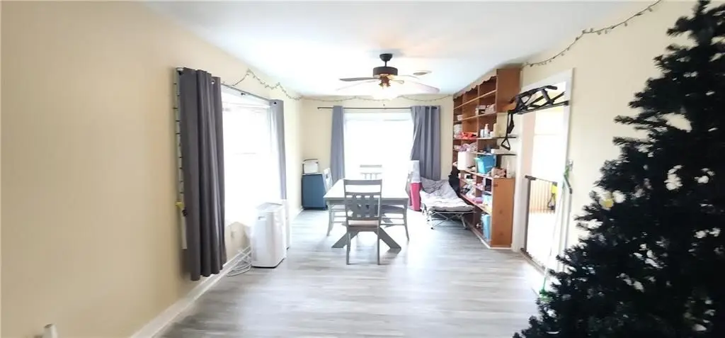 Picture 11