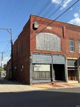 Historic Office Building in Flora