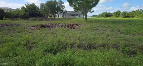 Lehigh Acres Oversized Corner Lot