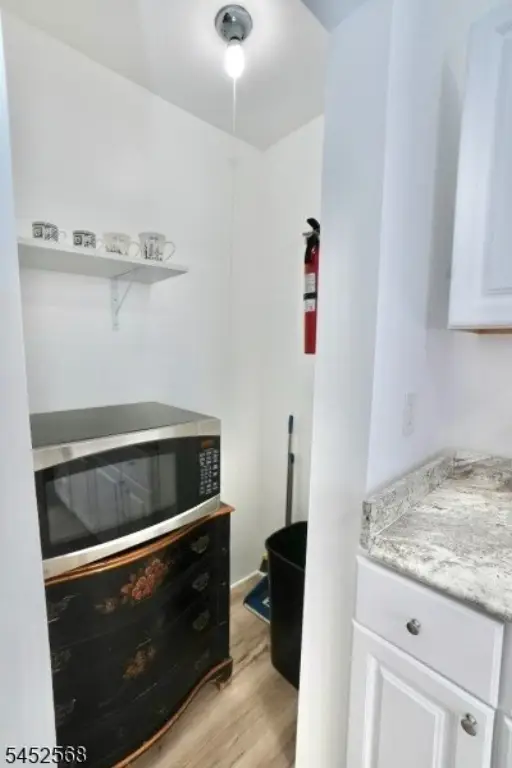 Picture 33