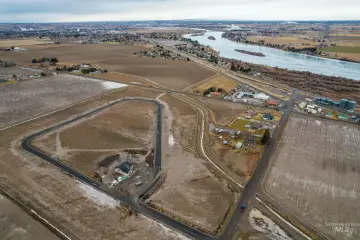 Spacious Land Parcel in Burley