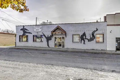 Downtown Colville Commercial Location