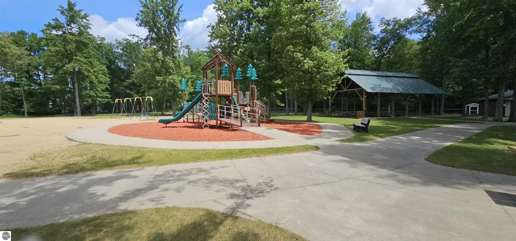 Picture 10