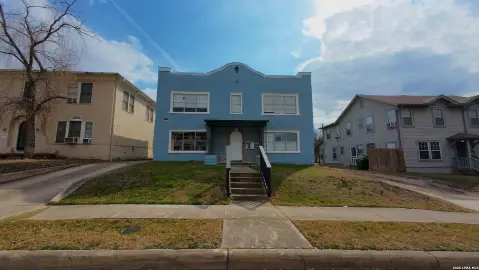 Mahncke Park Fourplex Investment Opportunity