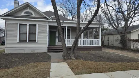 Charming Duplex in Beacon Hill