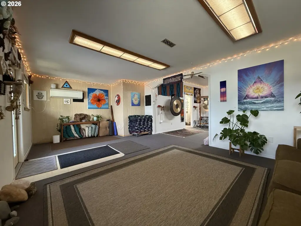Picture 4