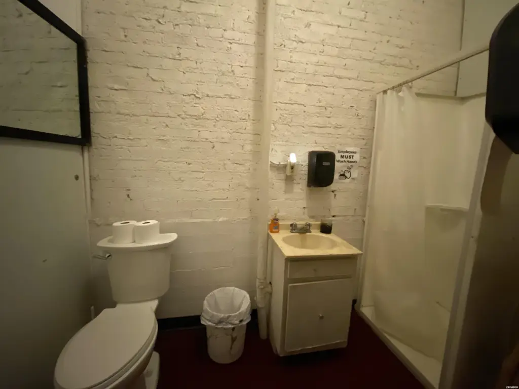 Picture 19
