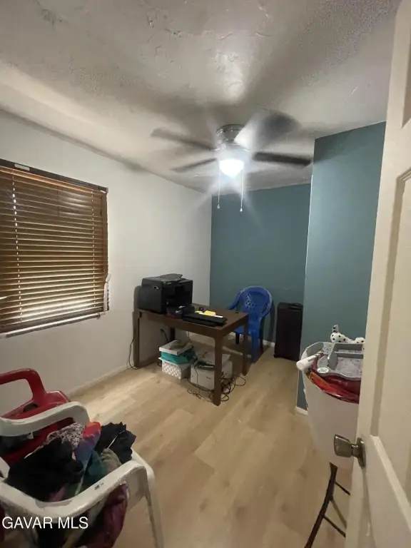 Picture 30