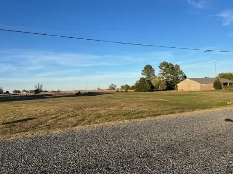 Residential Land in Whitesboro, TX