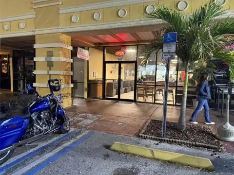 Orlando Restaurant Opportunity Near Airport
