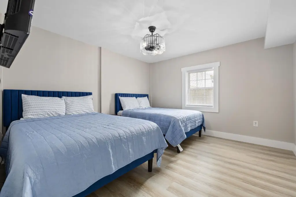 Picture 9