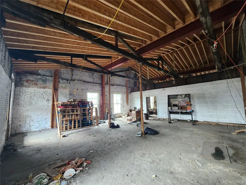 Picture 12