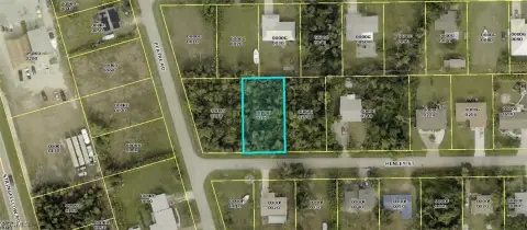 Duplex Lot in Bokeelia, FL