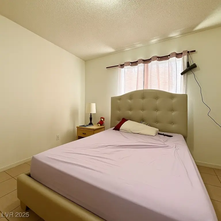 Picture 12