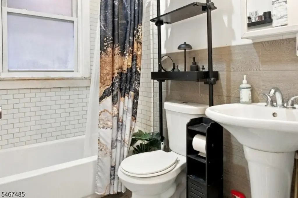 Picture 5