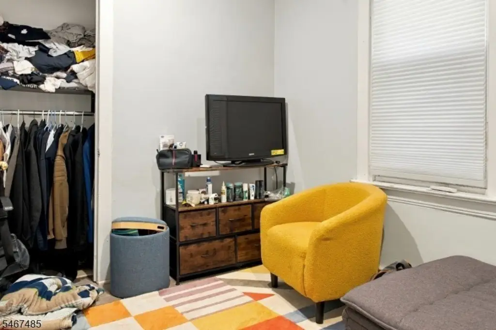 Picture 9