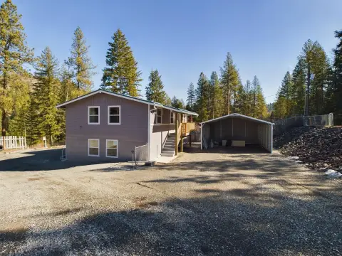 Remodeled Duplex Near Rail Trail