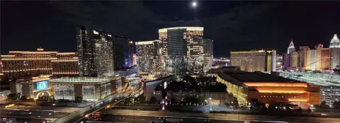 Las Vegas High-Rise Condo