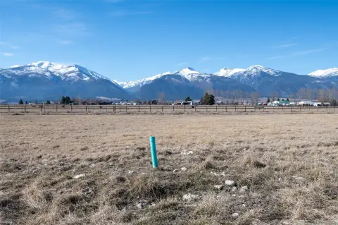 Stevensville Land with Mountain Views