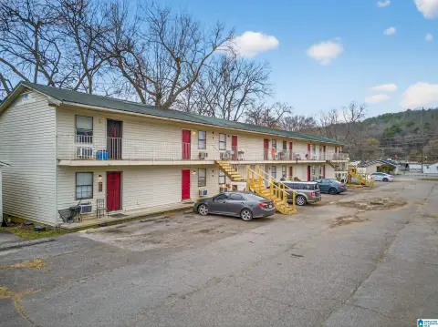 Cash Flowing Apartment Complex