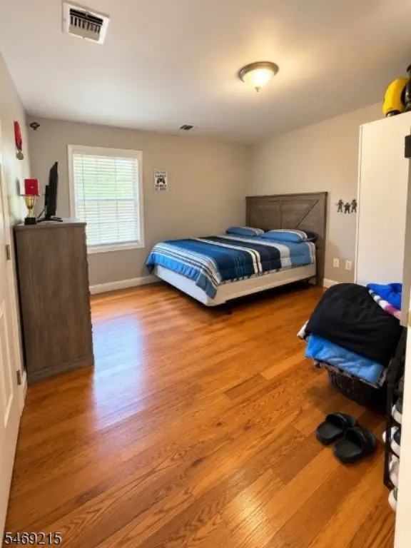 Picture 19