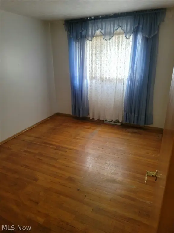 Picture 18