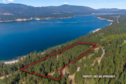 Lake Roosevelt Acreage Opportunity