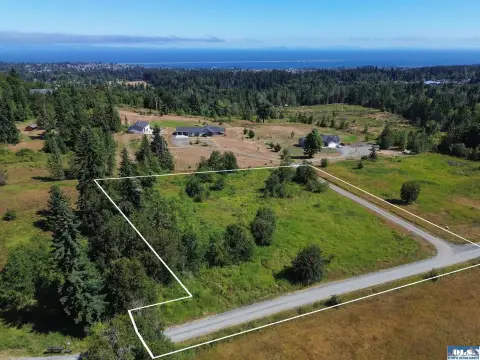 Port Angeles 2.11 Acre Parcel