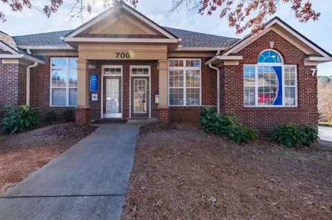 Office Condo in Powder Springs