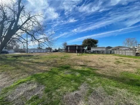 Vacant Commercial Double Lot