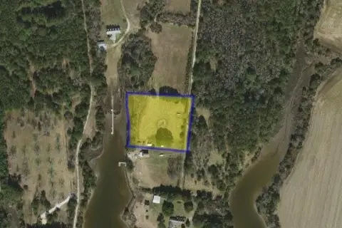 Waterfront Lot in Hacksneck, VA