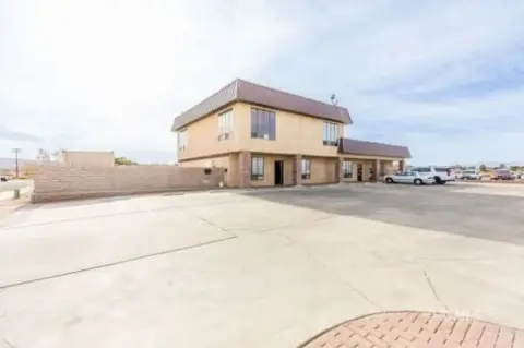 Ridgecrest Commercial Building Investment Opportunity