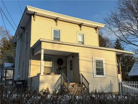 Four-Unit Apartment Building, Oneonta, NY