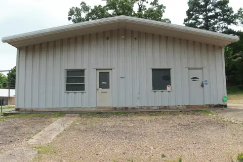 El Dorado Auto Shop Building