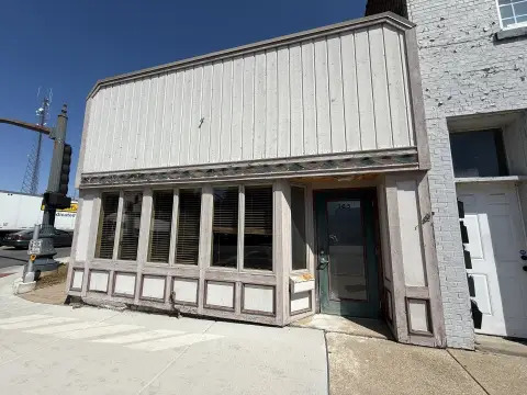 Wilmington Mixed-Use Commercial Building