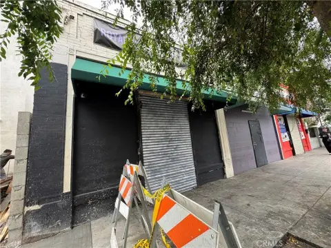 Retail Opportunity on Vermont Avenue