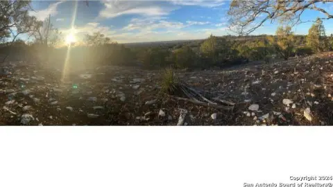 Texas Hill Country 1-Acre Lot