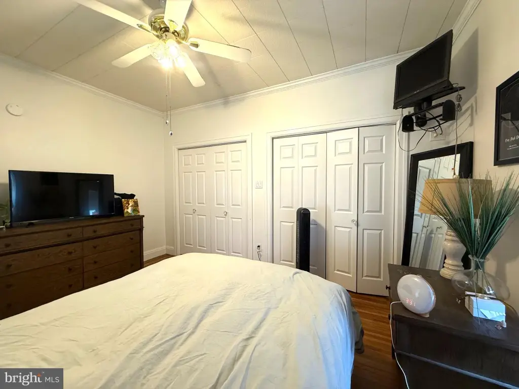 Picture 9