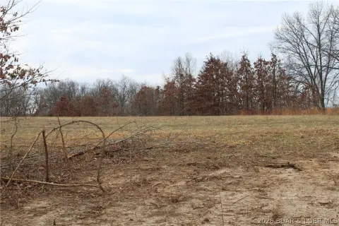 Versatile Acreage Near Paved Roads